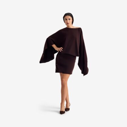Butterfly Short Dress Dark brown - This short dress features a boat neckline that elegantly frames the shoulders.