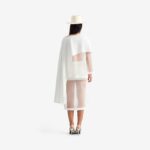 Silk Nest Shirt Off white - This straight-cut organza blouse combines delicate tailoring with modern flair.