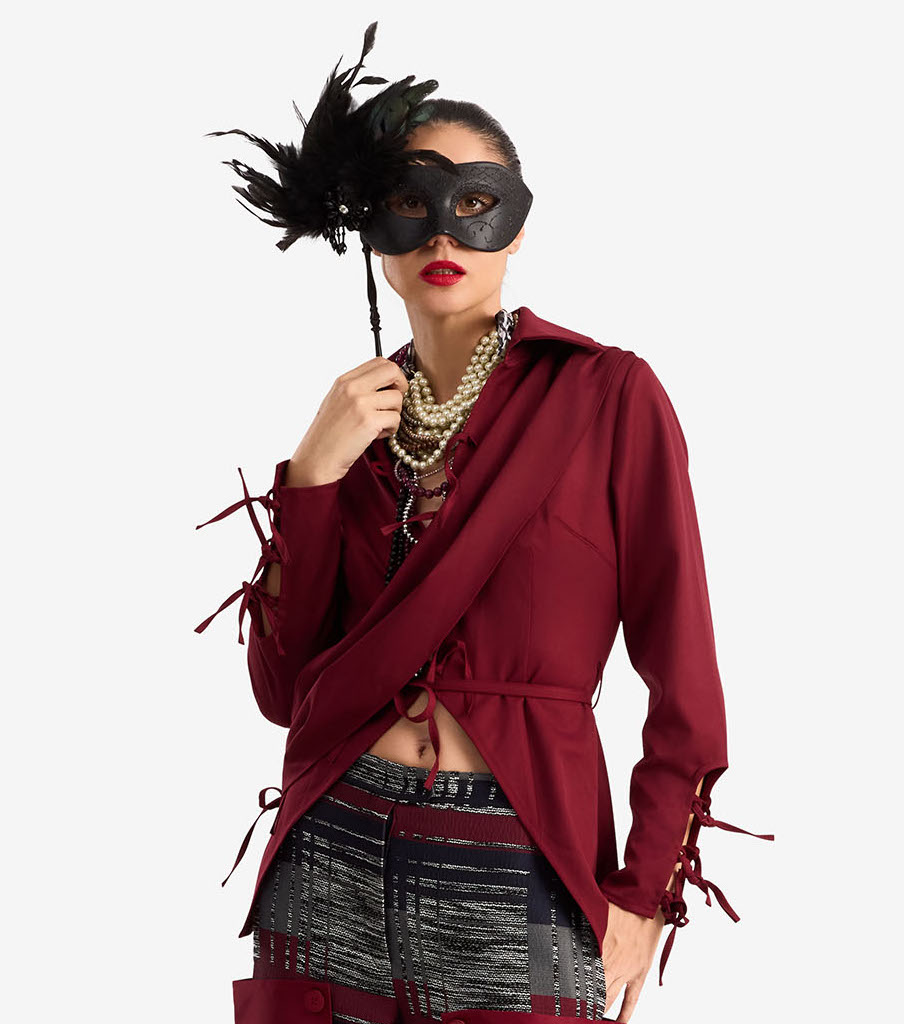 Circus burgundy shirt